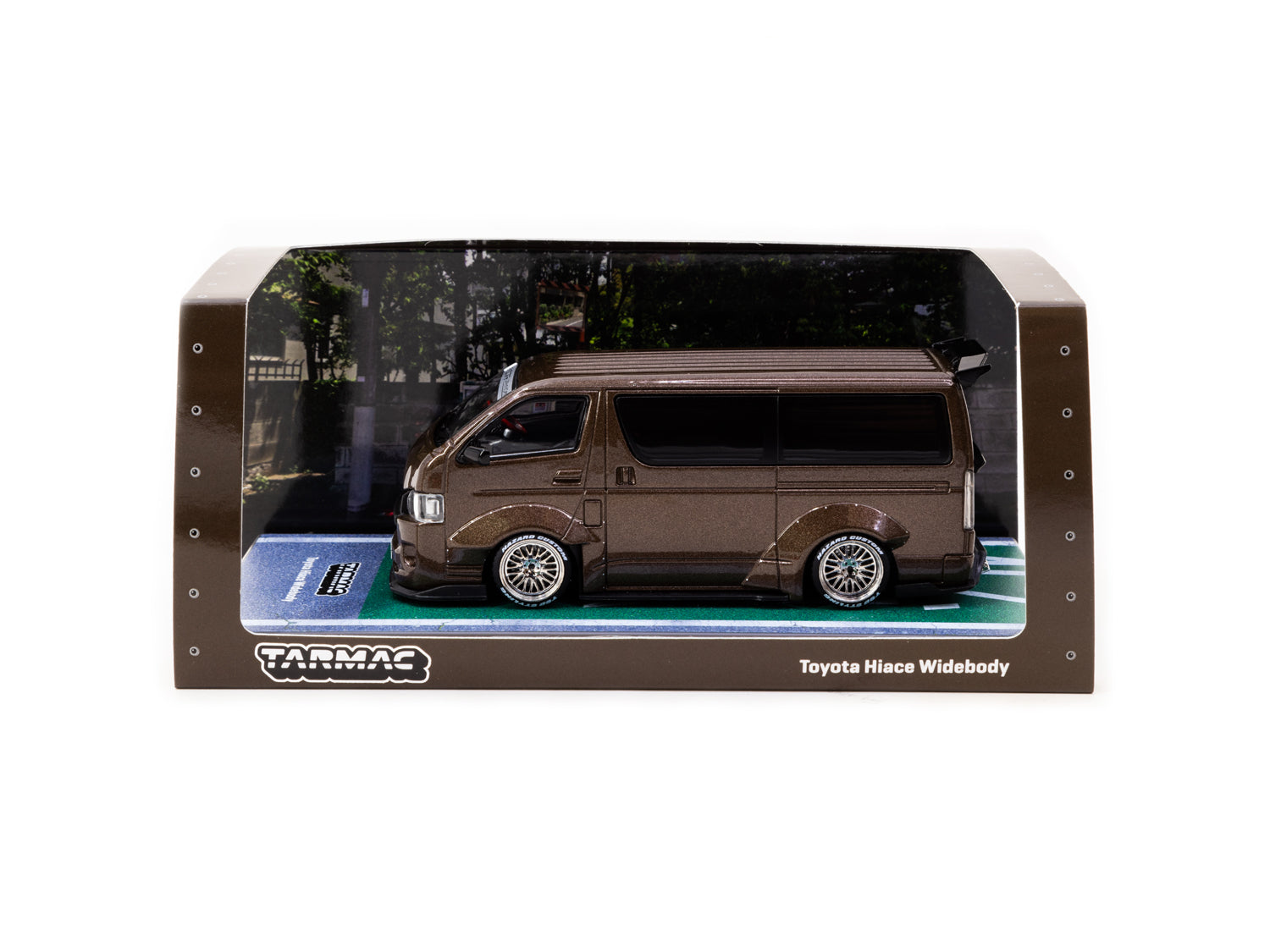1/43 Toyota Hiace Widebody Brown - Tarmac Works HOBBY43