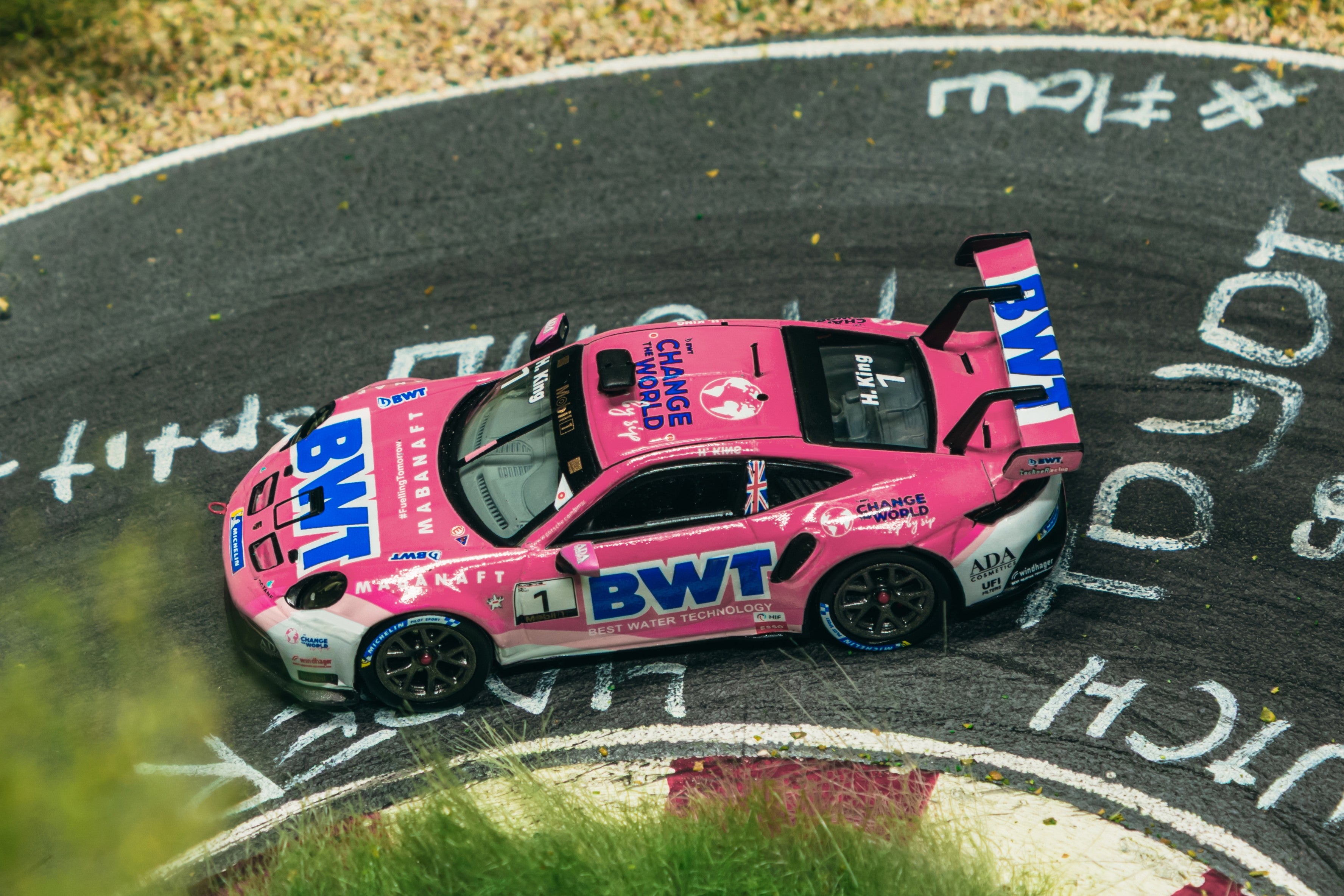 1/64 Porsche 911 GT3 Cup (992) Porsche Mobil 1 Supercup 2024 #01 - Tarmac Works X iXO Models HOBBY64