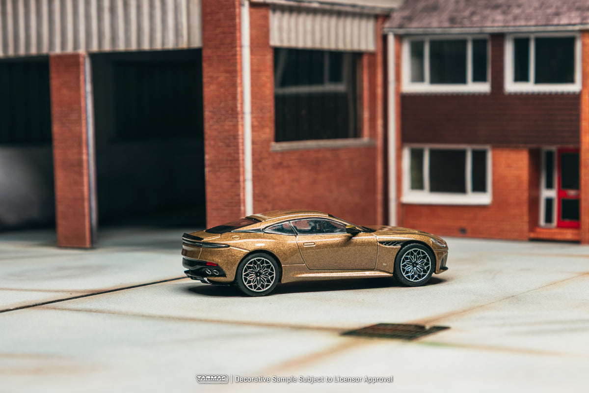 1/64 Aston Martin DBS Superleggera Brown Metallic - Tarmac Works x iXO Models GLOBAL64