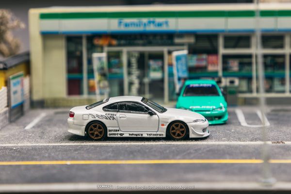 Vertex NISSAN Silvia S15 White Metallic - Tarmac Works Scale 1:64 T64G 023 Wh Vertex NISSAN Silvia S15 White Metallic - Tarmac Works Scale 1:64 T64G 023 Wh