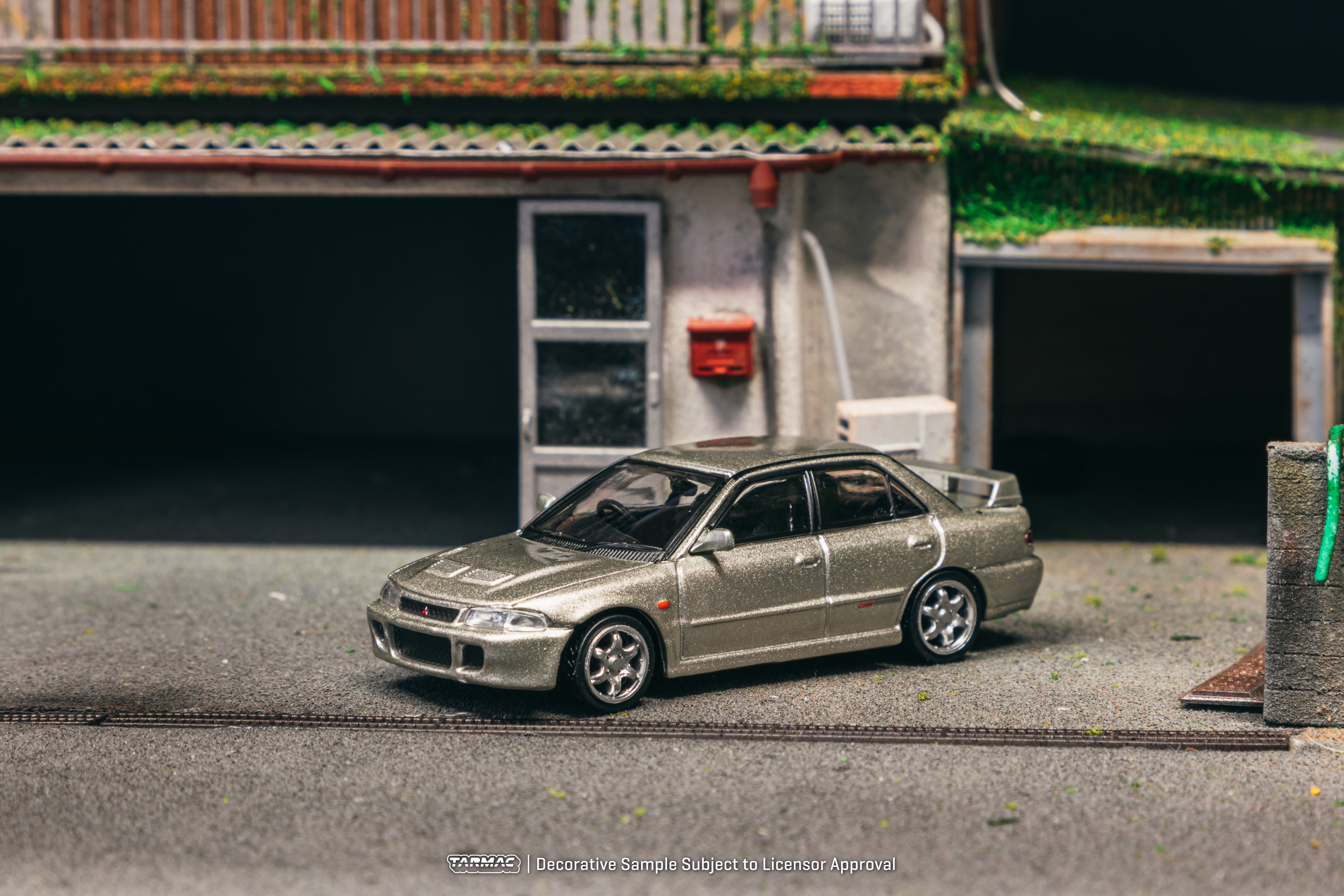 1/64 Mitsubishi Lancer GSR Evolution Silver Special Edition with Tarmac Cards - Tarmac Works GLOBAL64