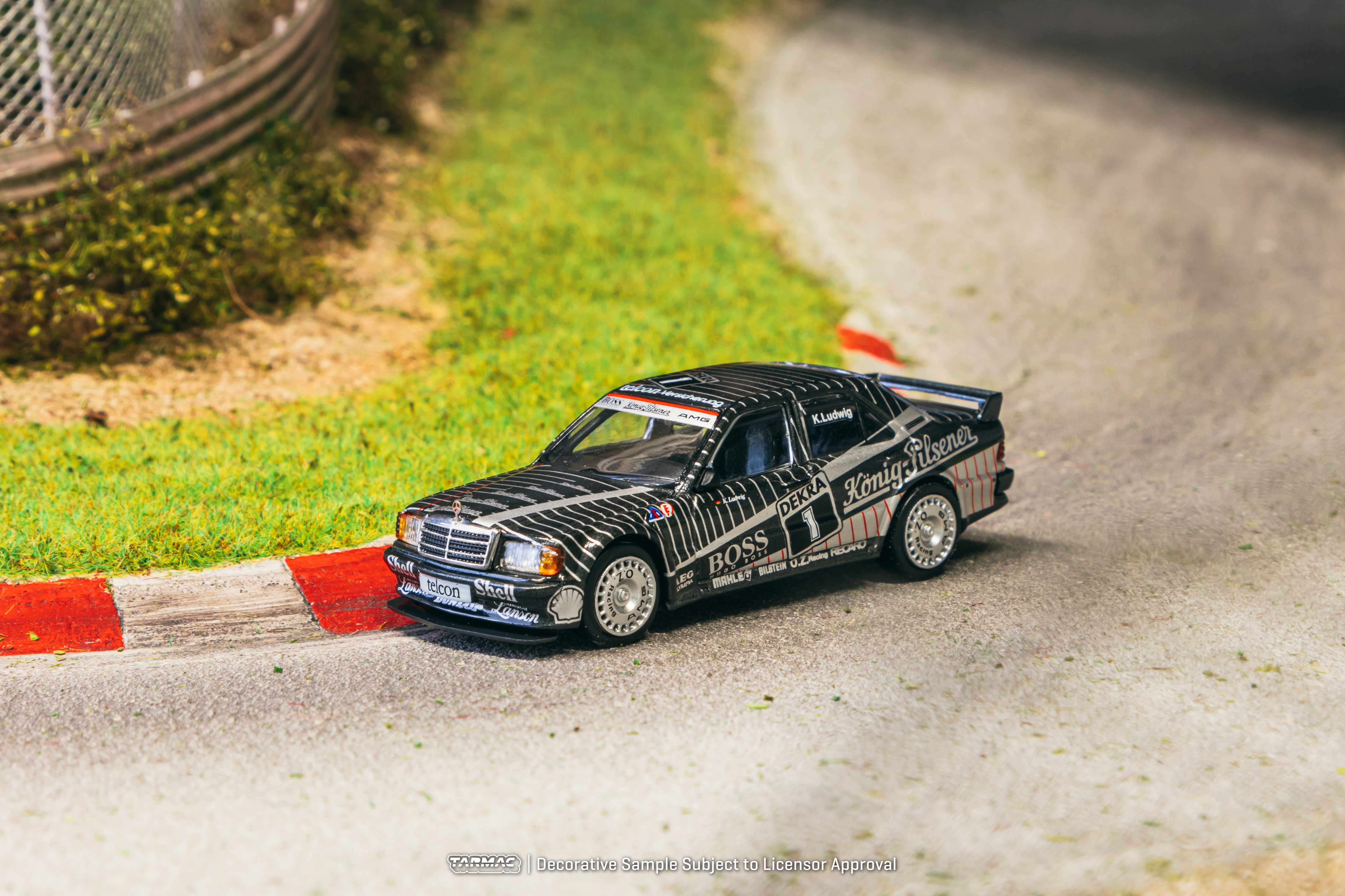 1/64 Mercedes-Benz 190 E 2.5-16 EVO 1 #01 - Tarmac Works GLOBAL64