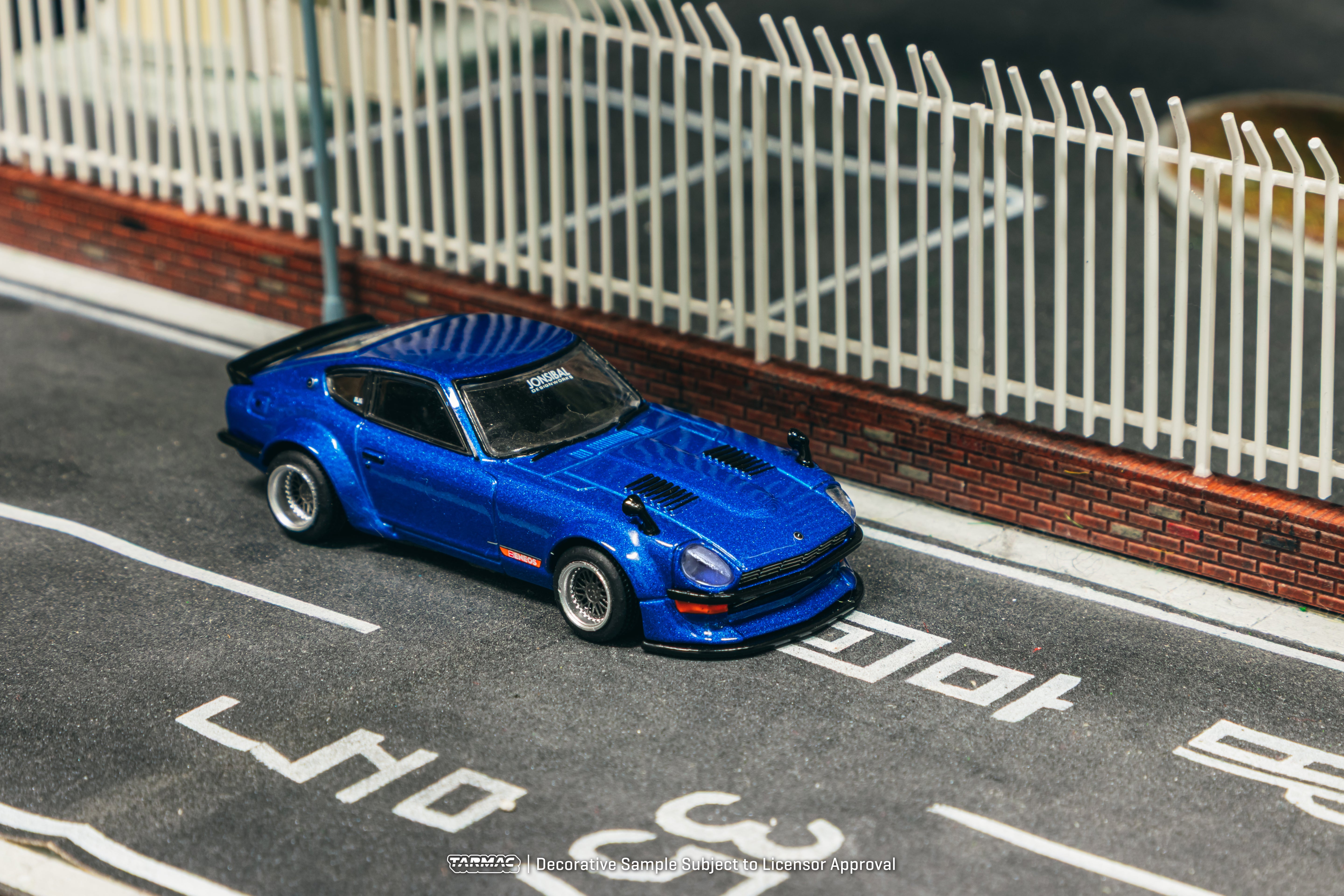 1/64 Nissan Fairlady Z S30 Widebody Blue - Designed by Jon Sibal - Tarmac Works GLOBAL64
