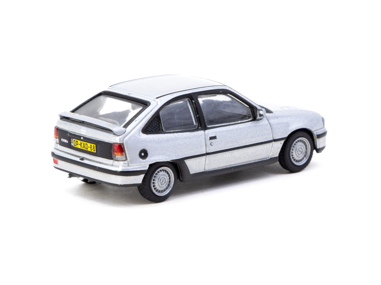 1/64 Opel Kadett GSi Silver - Tarmac Works GLOBAL64