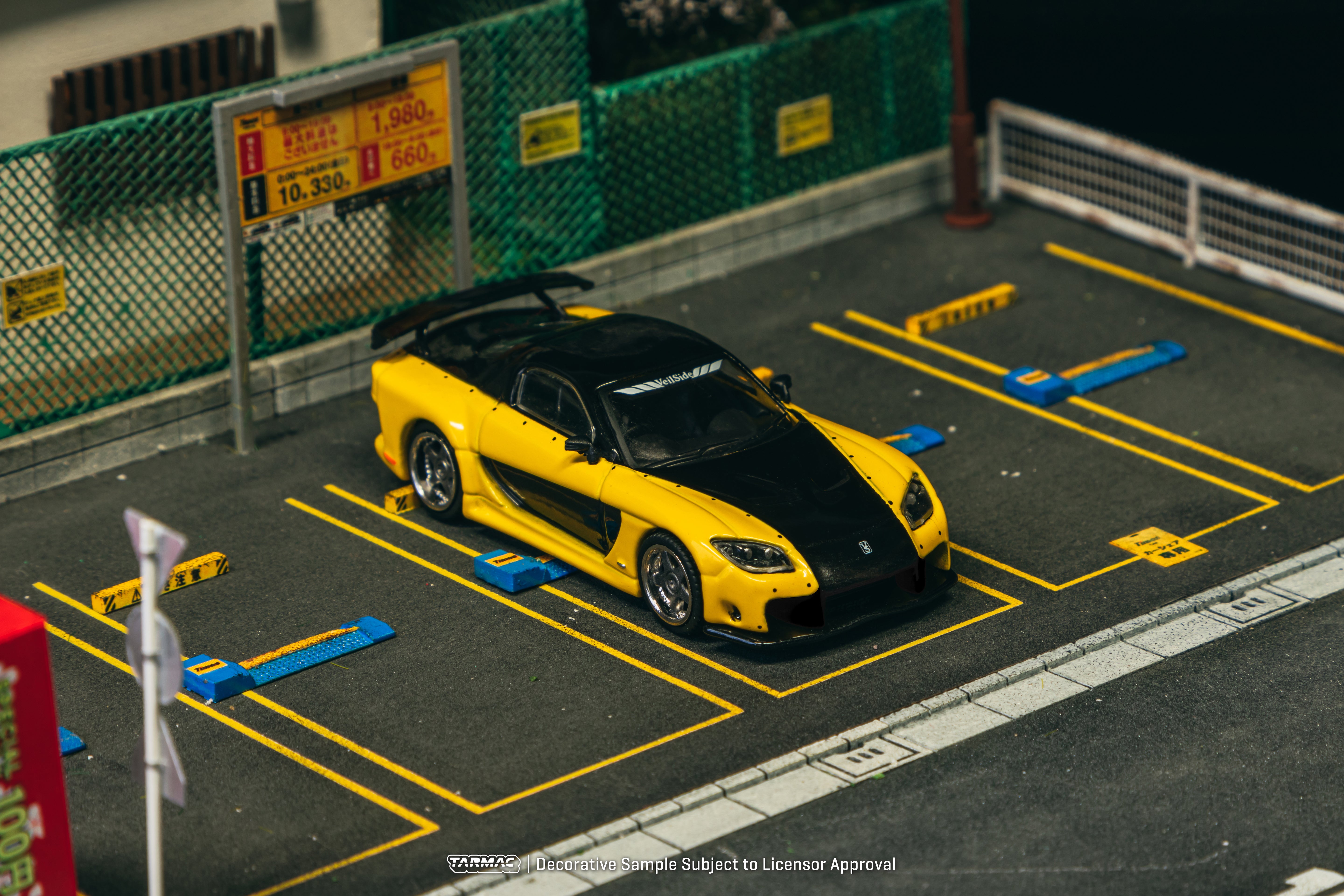 1/64 Mazda RX-7 VeilSide Fortune7 Yellow / Black - Tarmac Works GLOBAL64