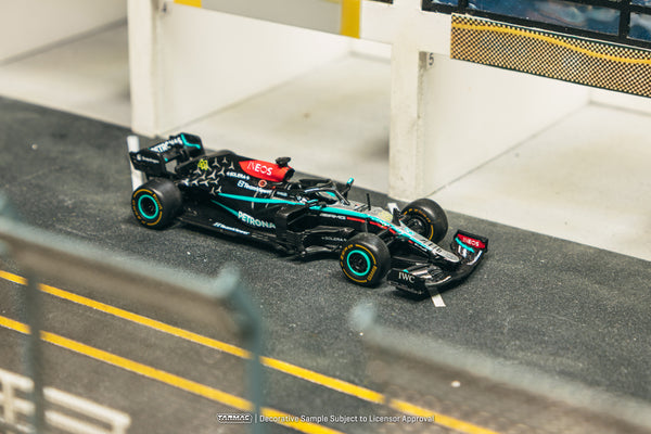 Tarmac Works X iXO Models 1/64 Mercedes-AMG F1 W12 E Performance New Y