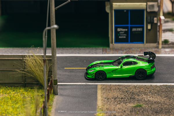 ムーバーガーメンツ 1tuck Military Model GREEN 52 ムーバーガーメンツ 1tuck Military Model GREEN 52