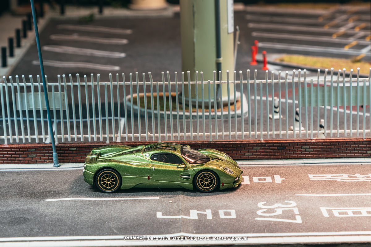 1/64 Pagani Utopia Green Metallic - Tarmac Works GLOBAL64
