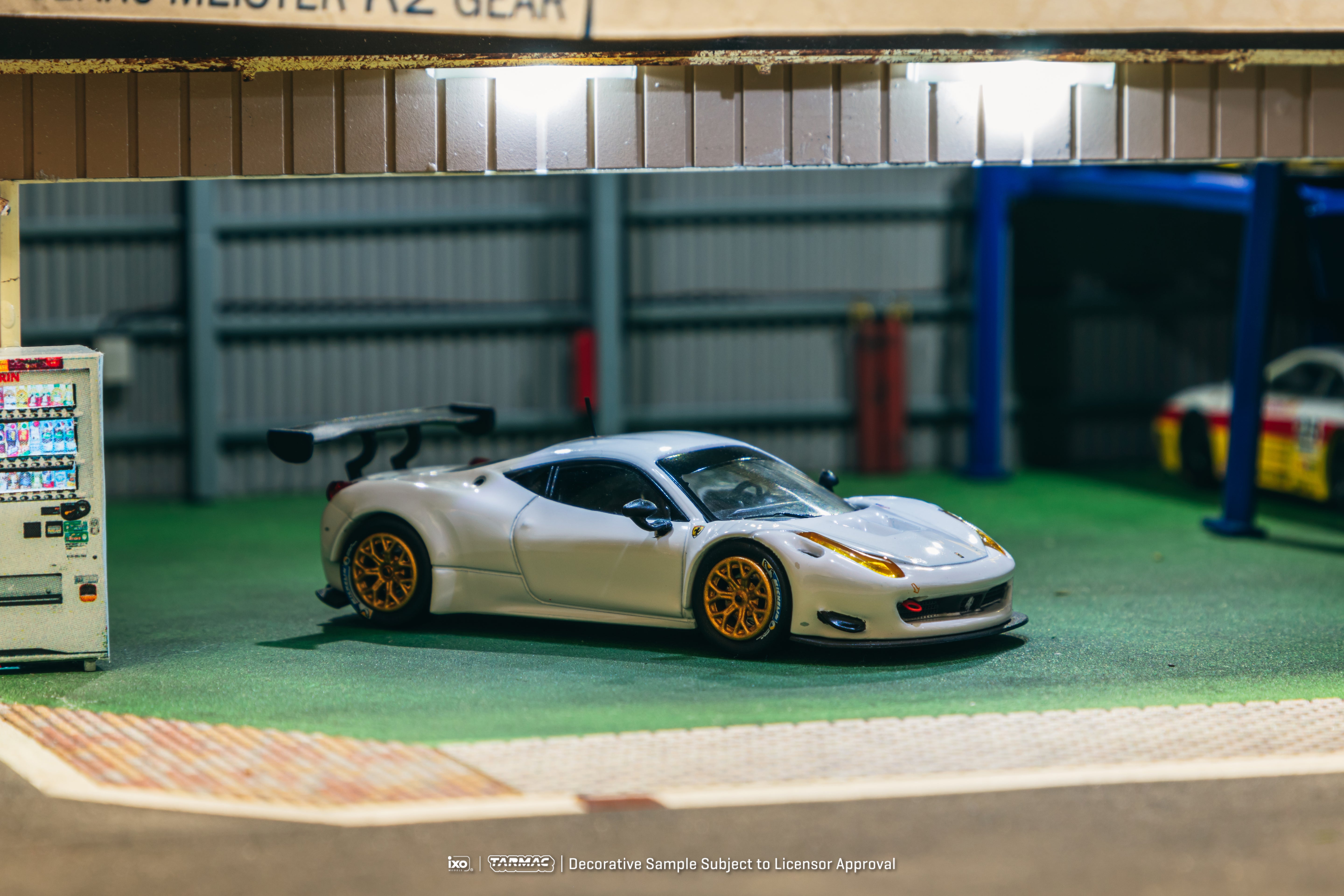 1/64 Ferrari 458 Italia GT3 White - Tarmac Works X iXO Models ROAD64