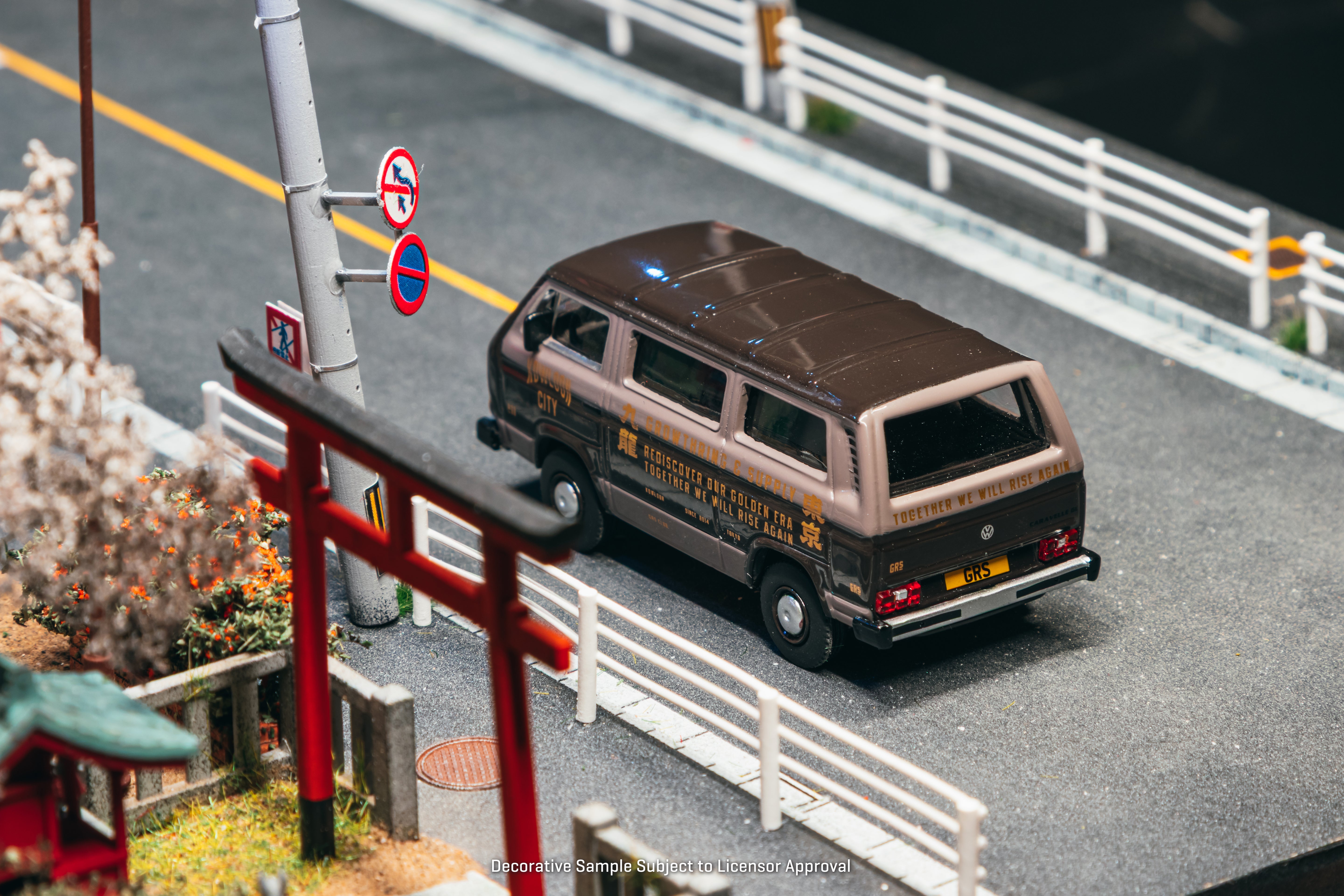 1/64 Volkswagen T3 Van GRS - Schuco x Tarmac Works COLLAB64