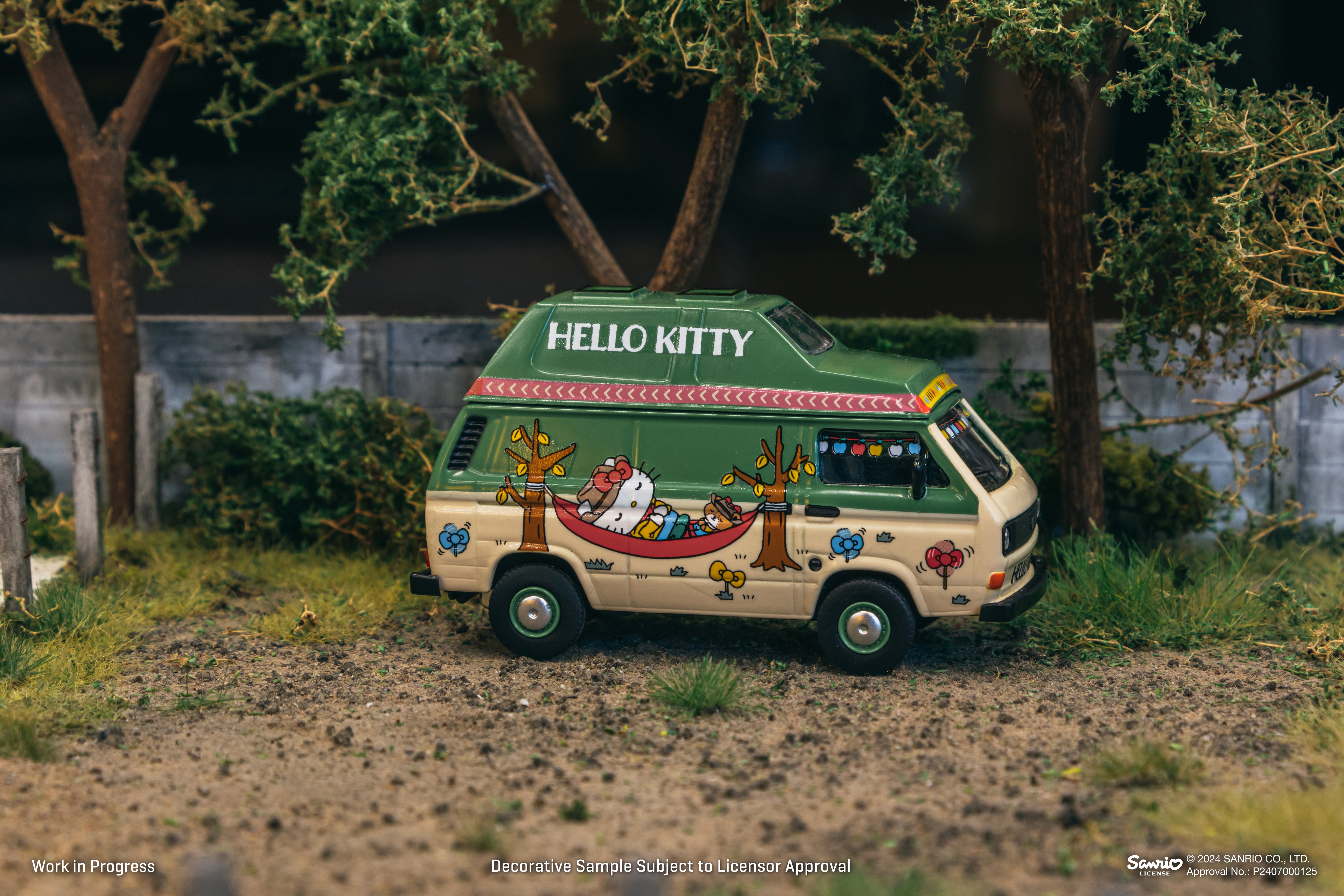 1/64 Volkswagen T3 Van Hello Kitty Camping - Tarmac Works x Schuco COLLAB64