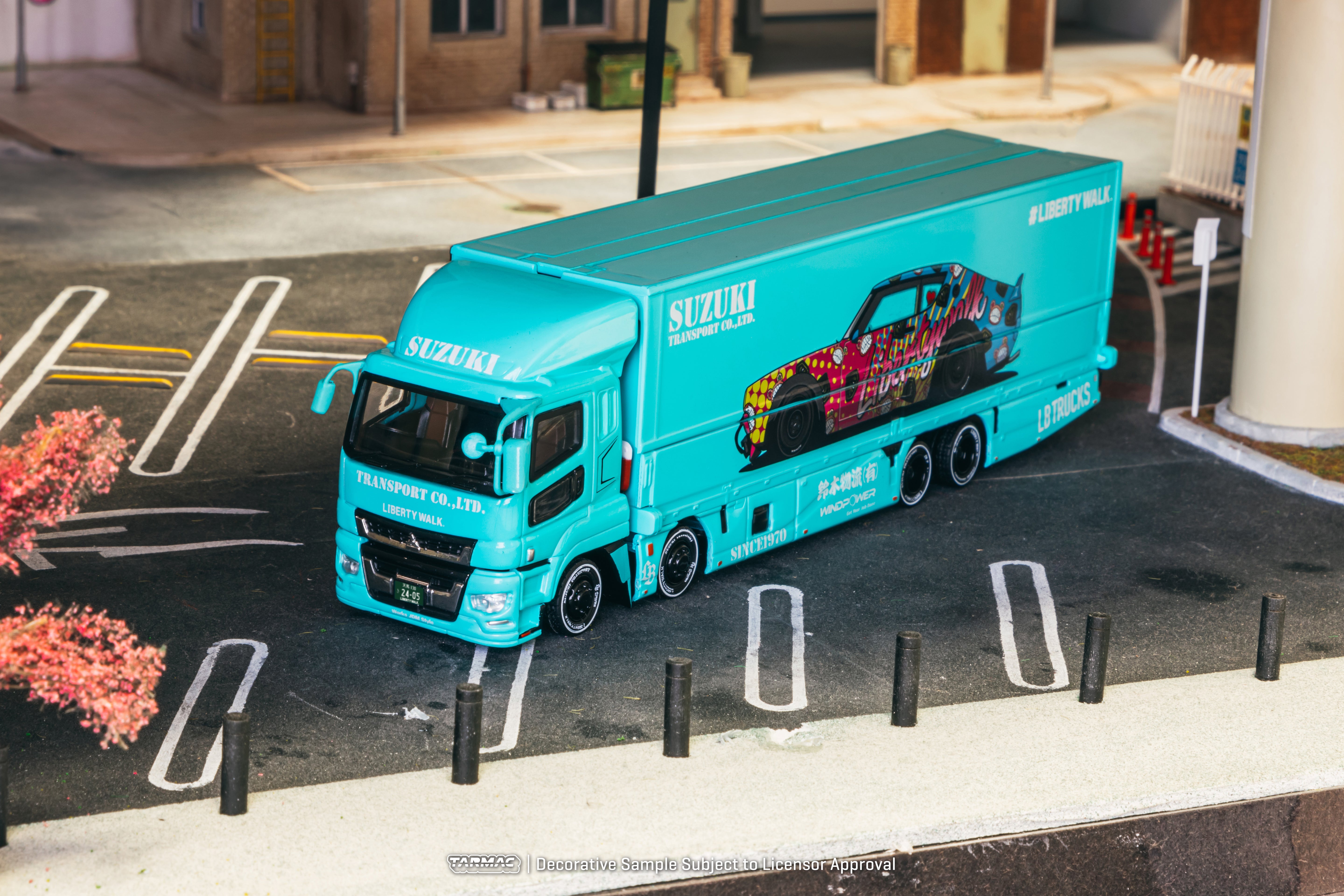 1/64 Liberty Walk Mitsubishi Fuso Super Great LB-TRUCKS Light Blue - Tarmac Works TRUCK64