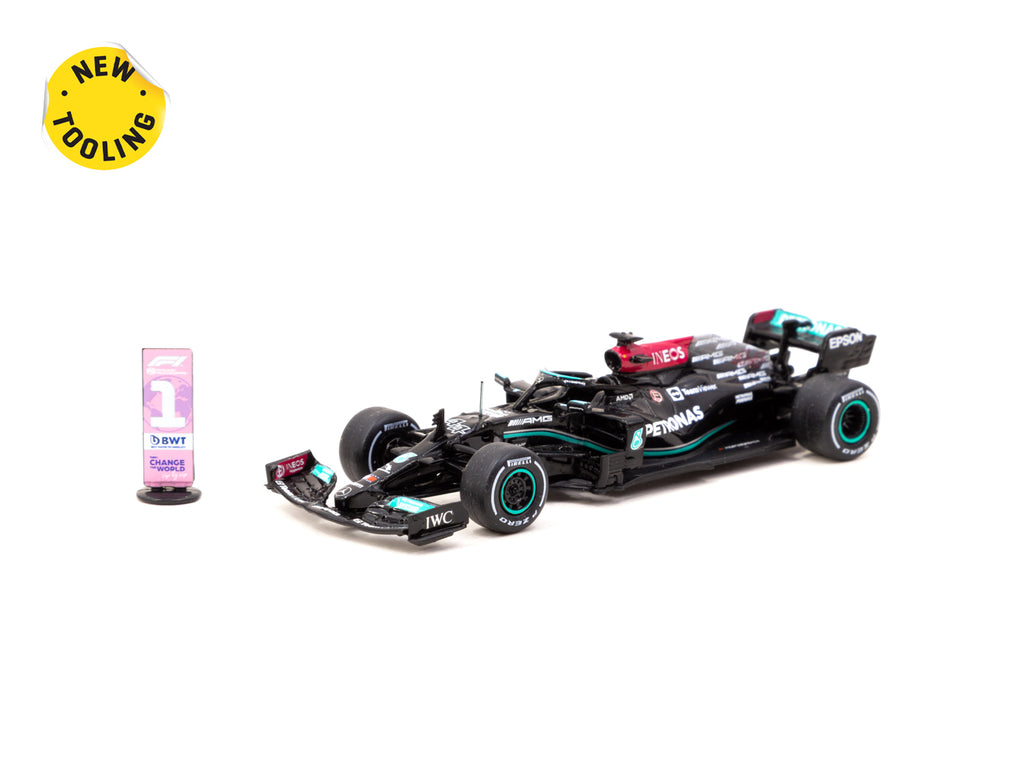 Tarmac Works 1/64 Mercedes-AMG F1 W12 E Performance British Grand Prix 2021 Winner Lewis Hamilton #44 - GLOBAL64