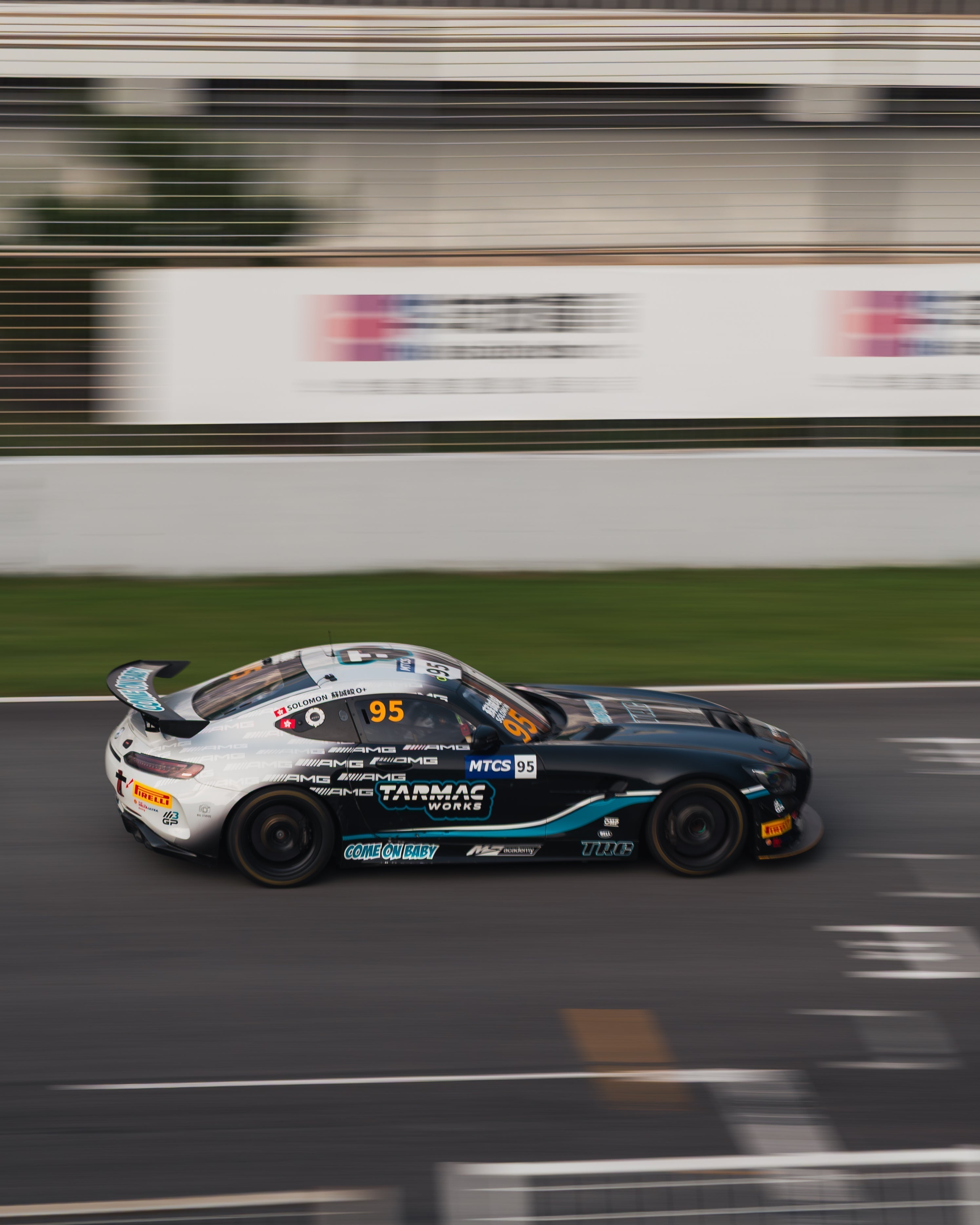 The Comeback Has Begun : Matt Solomon Blazes a Trail from Zhuhai to the 2026 Macau Grand Prix