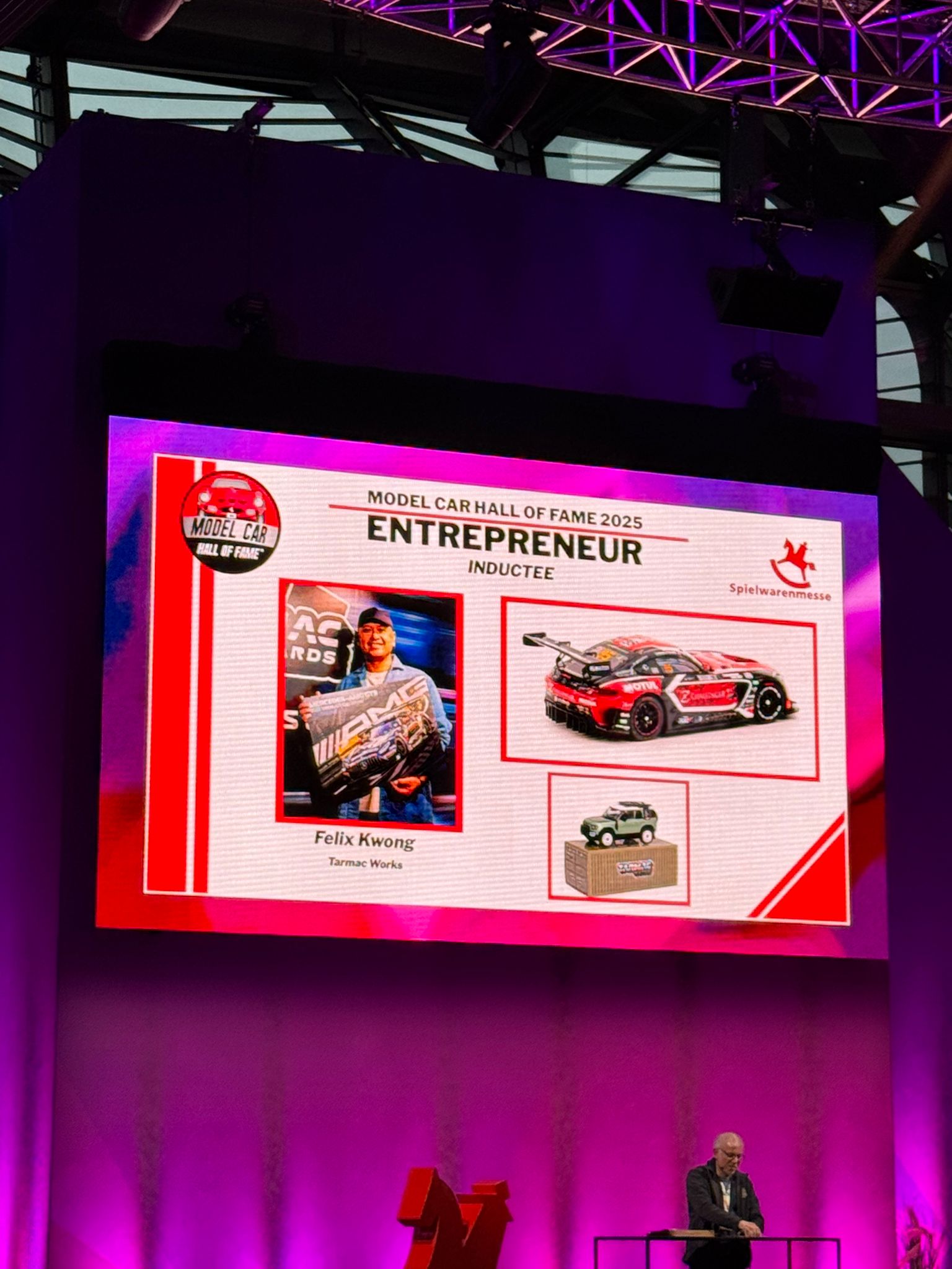 Tarmac Works Celebrates Exciting Wins at the Model Car Hall of Fame Awards!