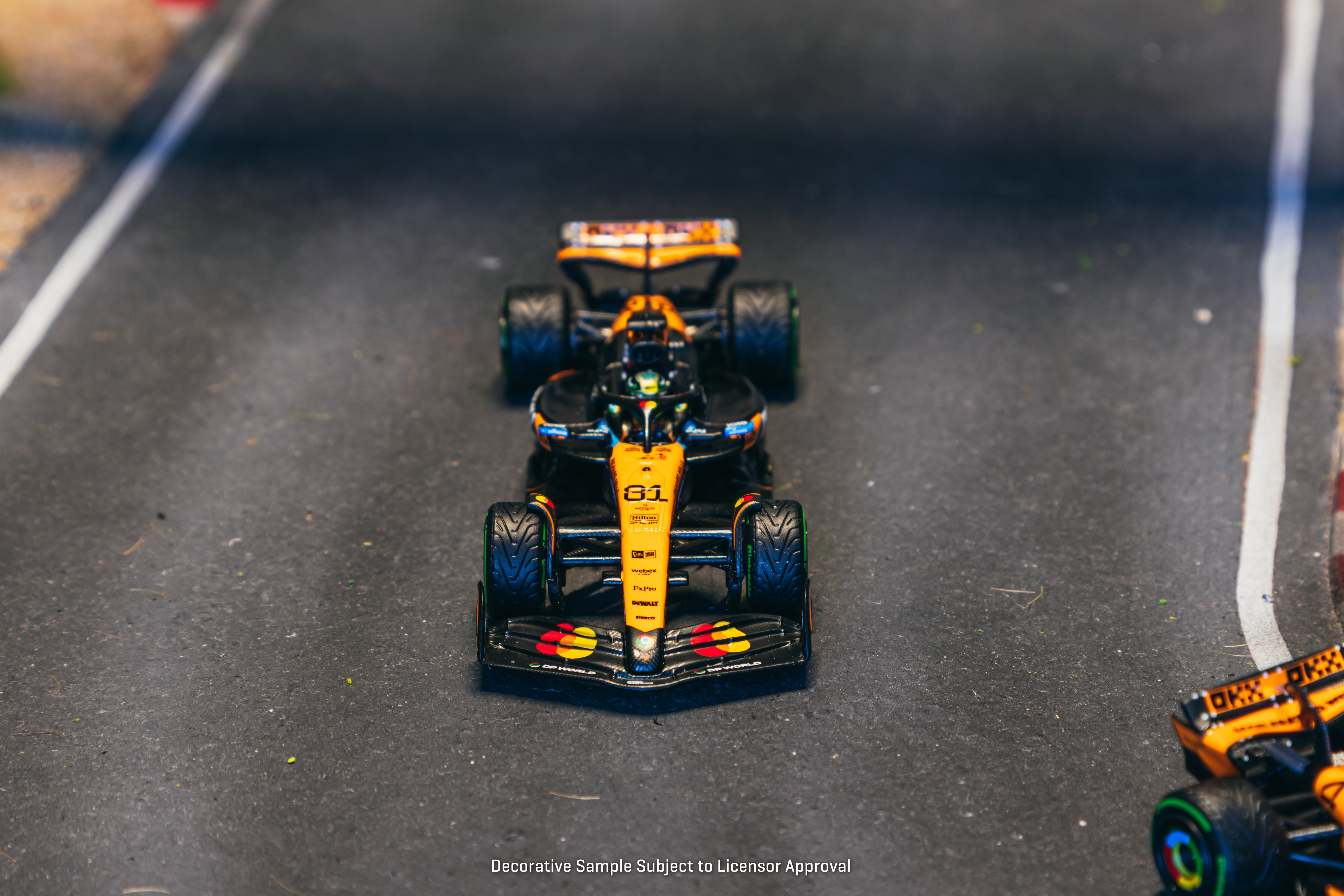 Minichamps 1/64 McLaren Formula 1 Team MCL39 Oscar Piastri - Australian GP 2025