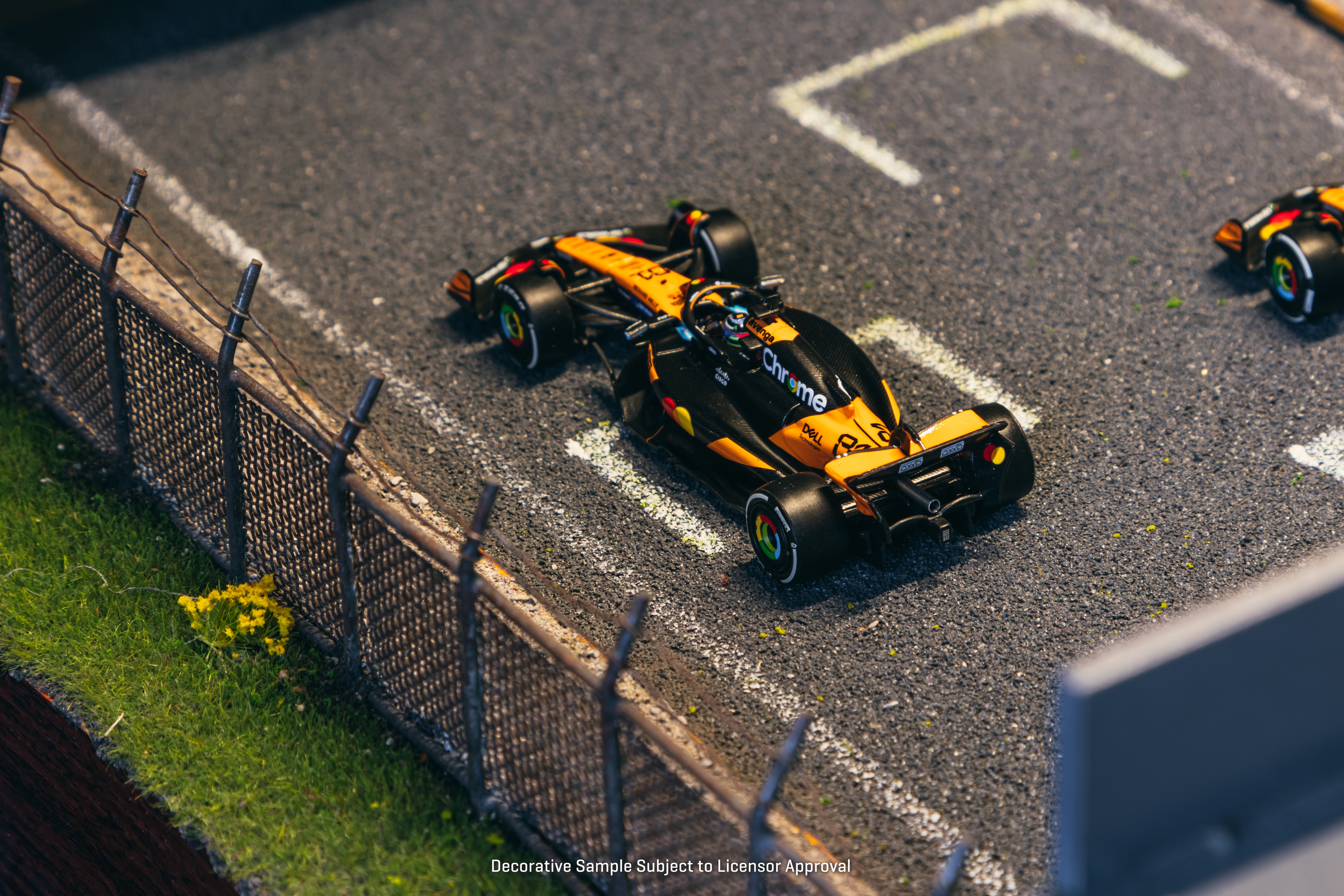 Minichamps 1/64 McLaren Formula 1 Team MCL39 Oscar Piastri - Winner China GP 2025