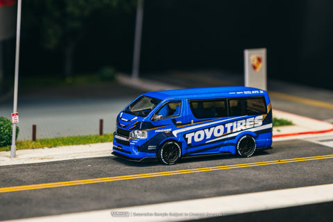 Tarmac Works 1/64 Toyota Hiace Widebody Toyo Tires - HOBBY64