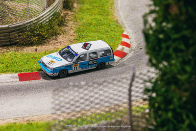 1/64 Volvo 850 Estate Australian Super Touring Championship 1995 #11 - Tarmac Works HOBBY64