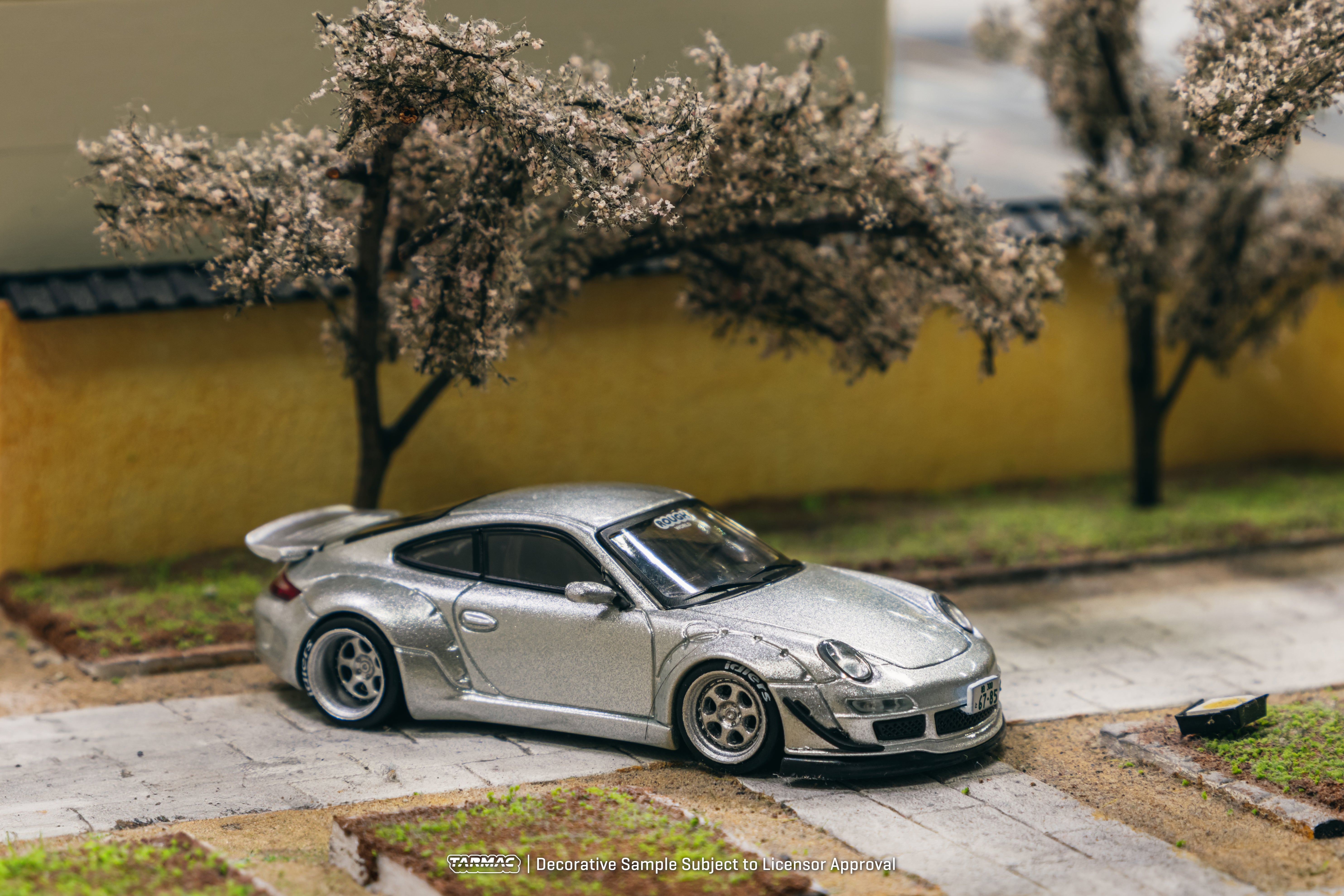 Tarmac 1/64 PORSCHE 911 RWB Backdate Diecast Model Car -GREY-