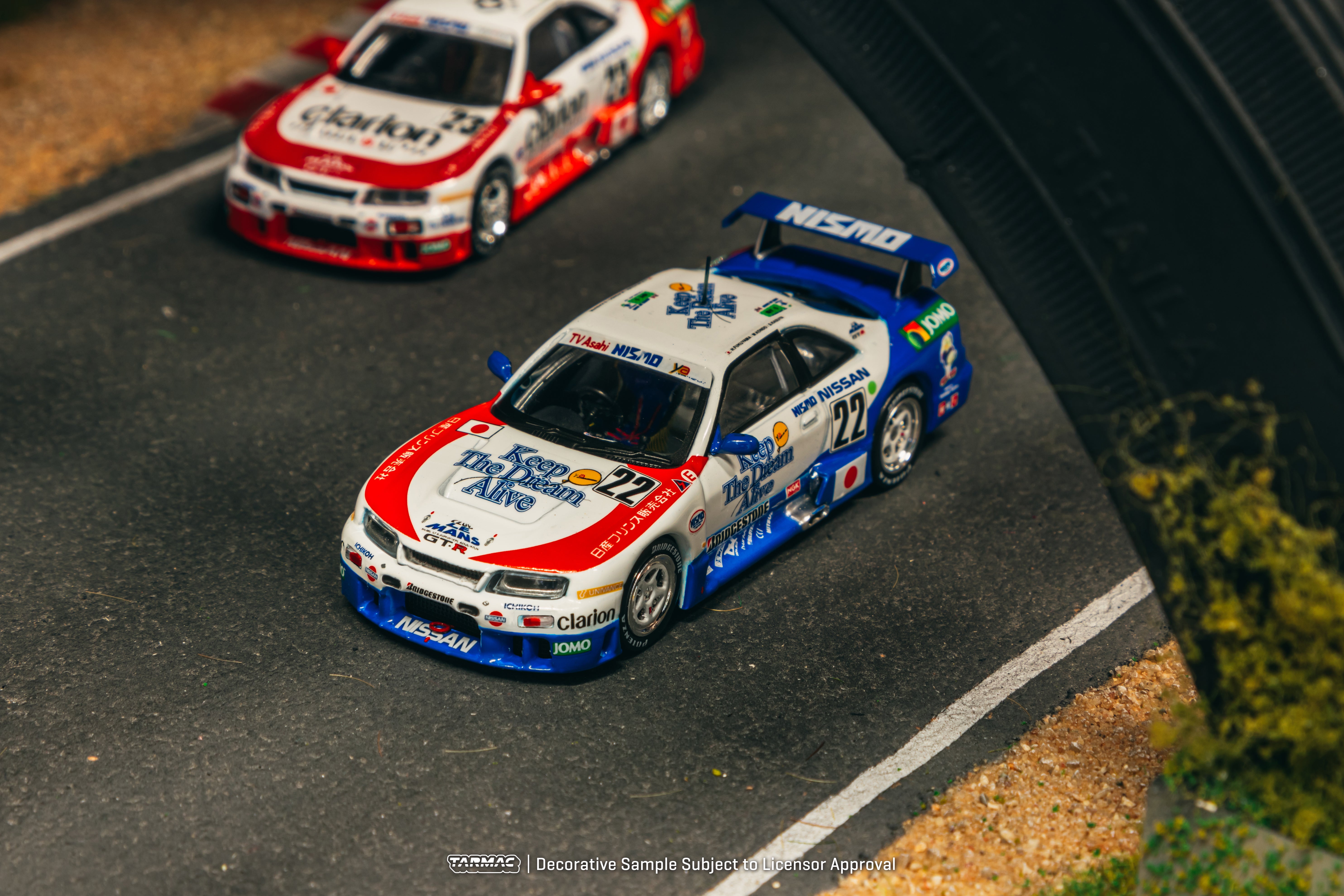 Tarmac Works 1/64 Nissan NISMO GT-R LM 24h of Le Mans 1995