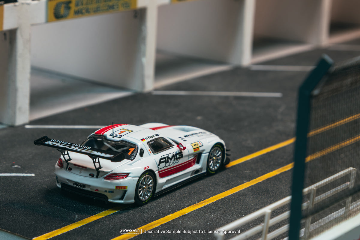 1/64 Mercedes-Benz SLS AMG GT3 Macau GT Cup - FIA GT World Cup 2015 #1 Winner - Maro Engel - Tarmac Works HOBBY64