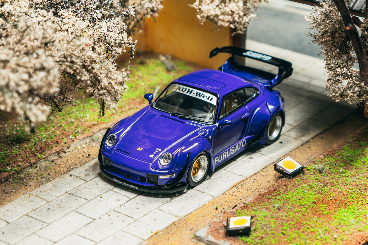 1/64 RWB 993 Furusato with Tarmac Cards - Tarmac Works HOBBY64