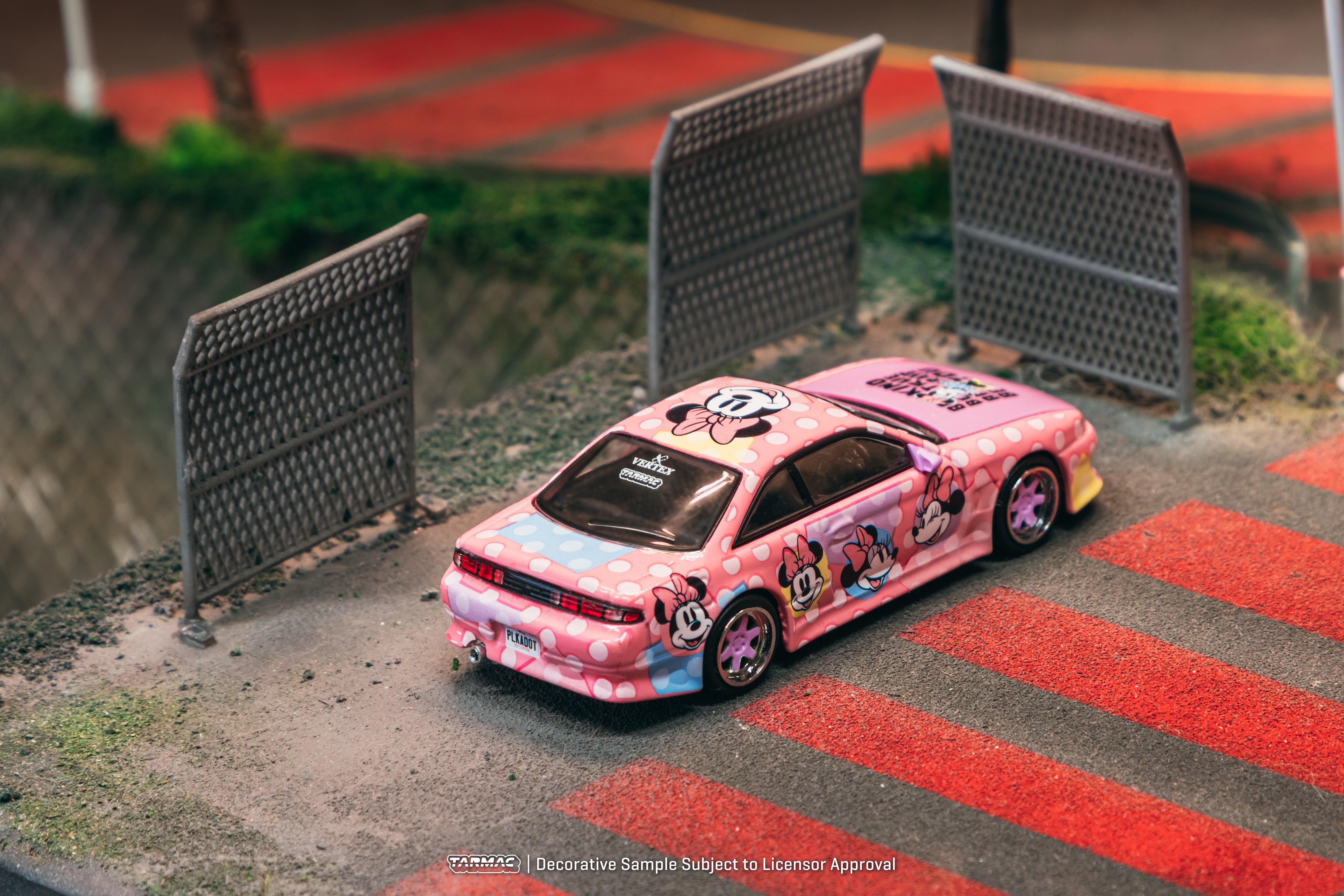 1/64 VERTEX Silvia (S 14) Minnie Mouse - Tarmac Works GLOBAL64