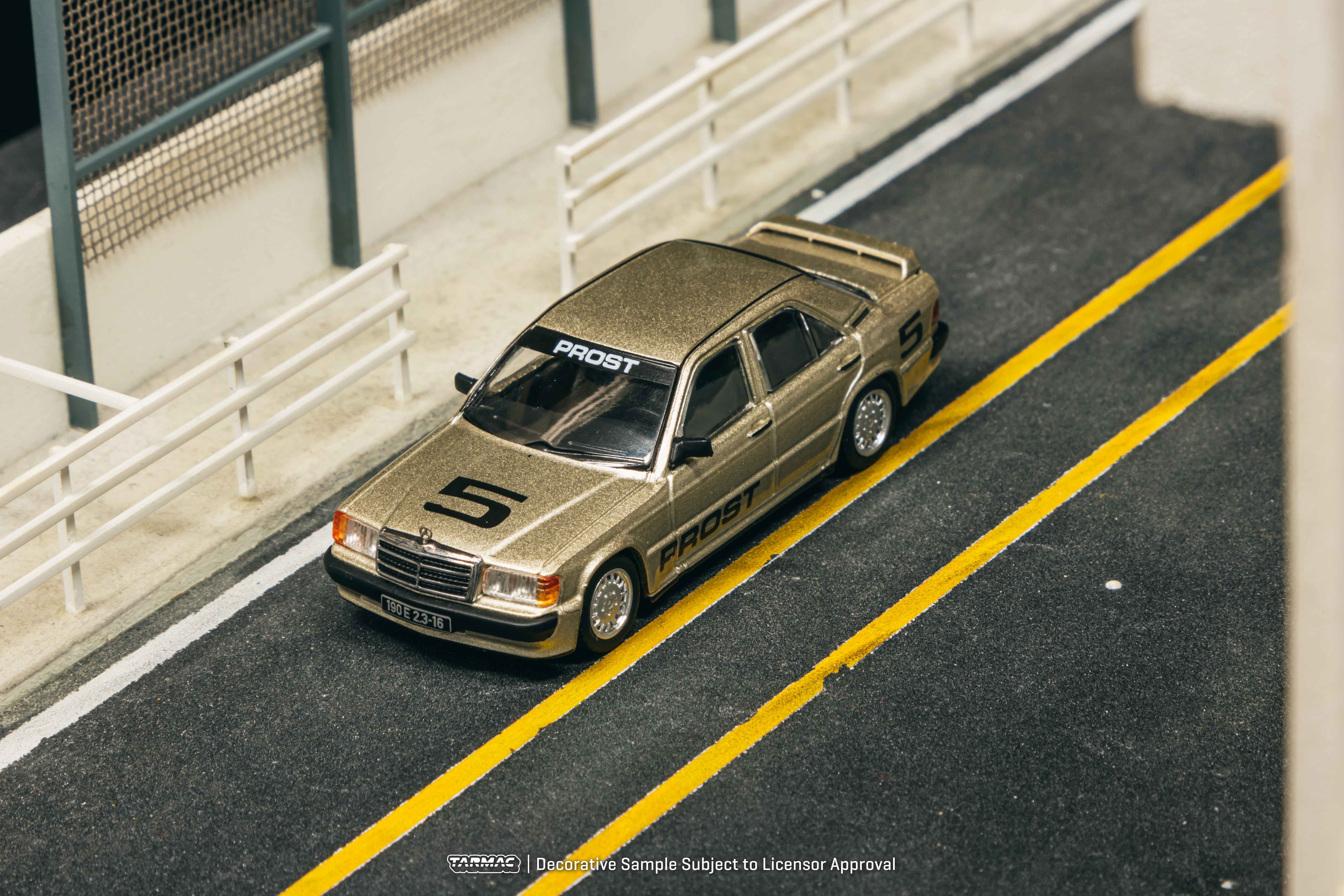 ミニカー Mercedes-Benz 190 E 2.3-16 1984 Winner 1/64 Mercedes-Benz 190 E 2.3-16 Race of Champion 1984 #5 Alain