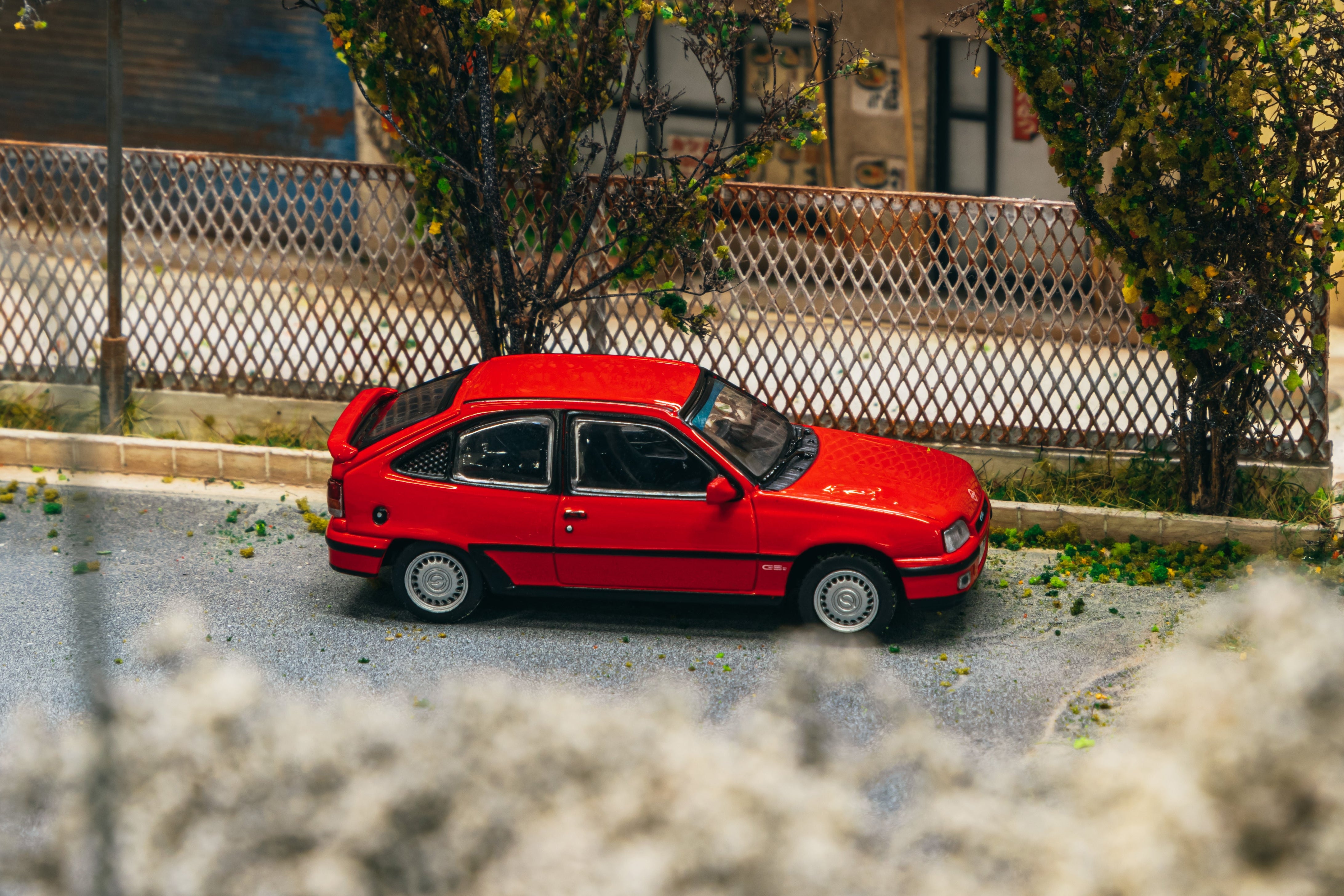 1/64 Opel Kadett GSi Red - Tarmac Works GLOBAL64