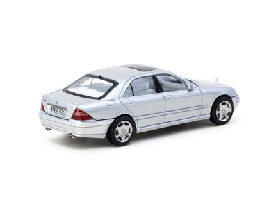 1/64 Mercedes-Benz S-Class Brilliant Silver Metallic - Tarmac Works GLOBAL64