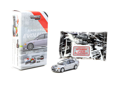 1/64 Mitsubishi Lancer GSR Evolution IV Silver with Tarmac Cards - Tarmac Works GLOBAL64