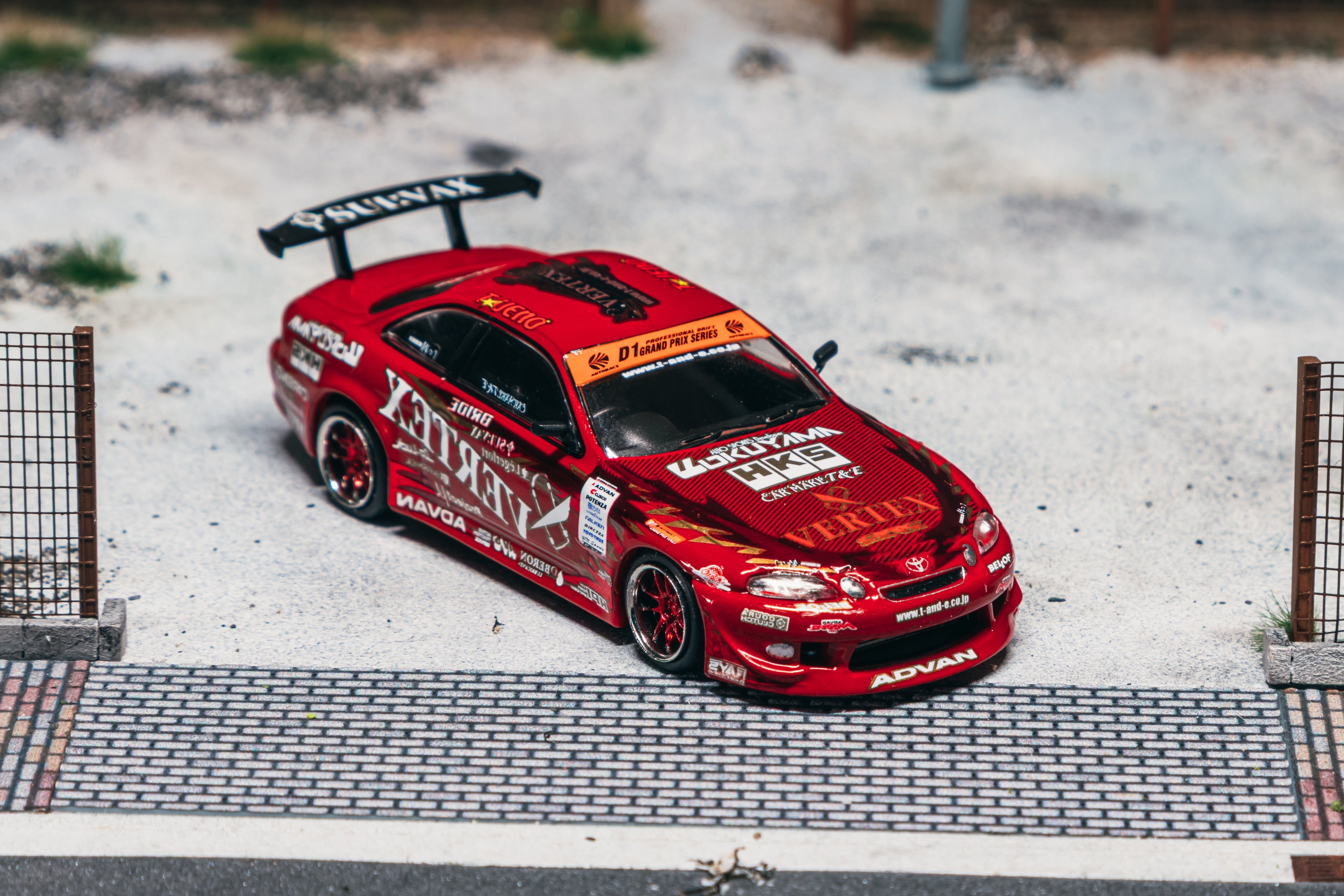 1/64 Vertex Ridge TE3005 Soarer with Tarmac Cards - GLOBAL64