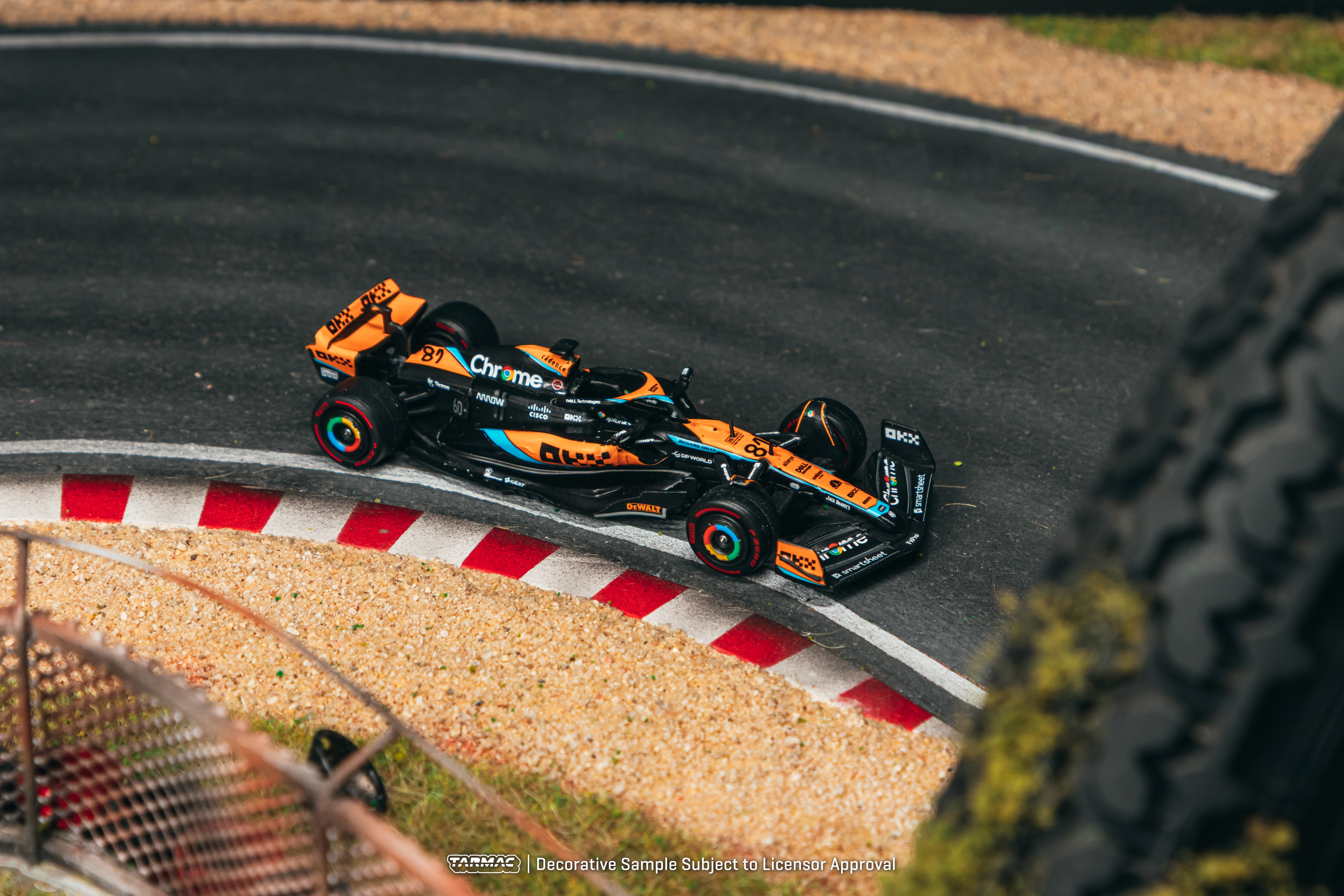 1/64 McLaren MCL60 Australian Grand Prix 2023 Oscar Piastri