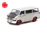 Tarmac Works 1/64 Dodge Van Red-GLOBAL64