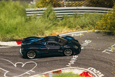 1/64 Pagani Utopia Blue Metallic - Tarmac Works GLOBAL64