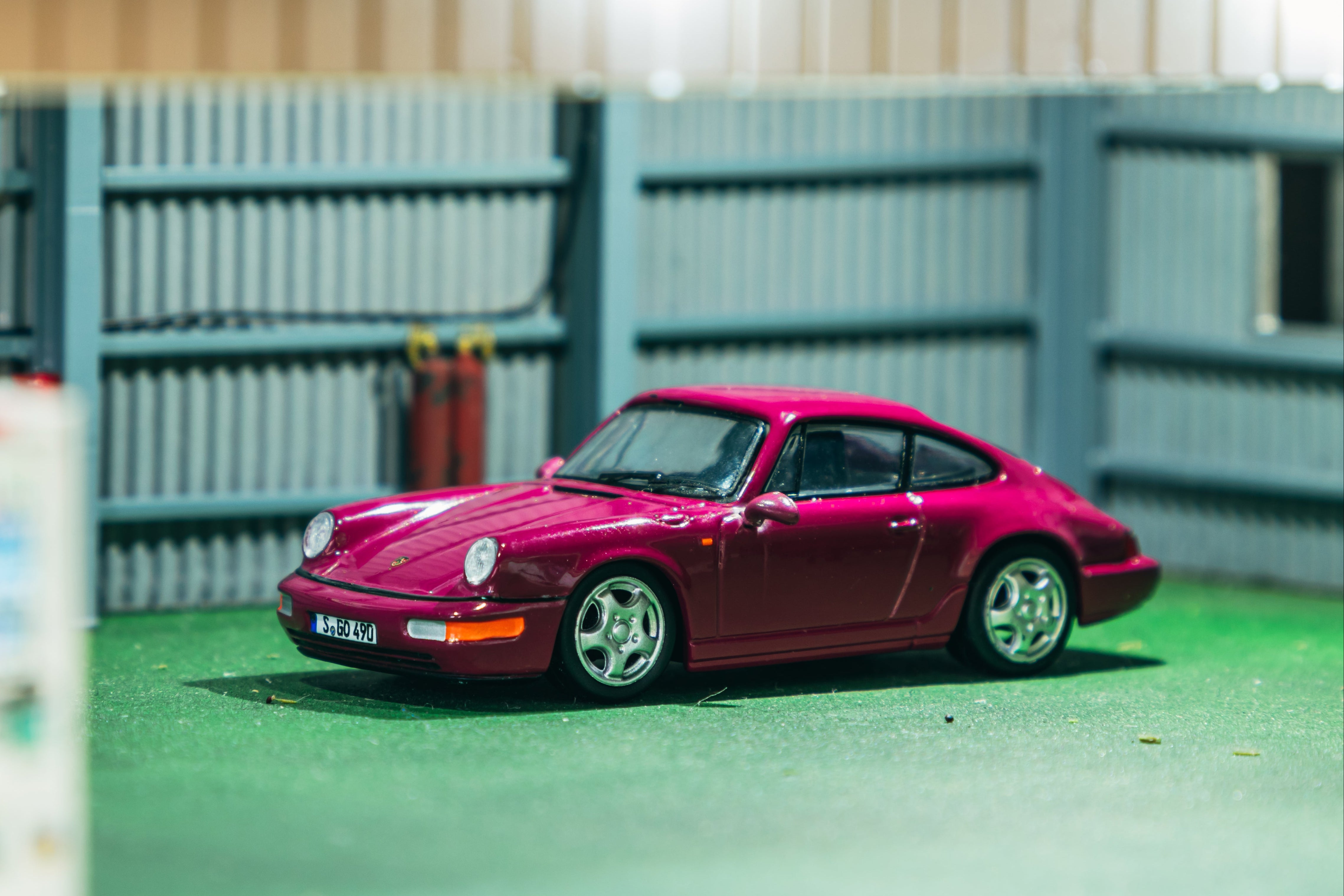 1/64 Porsche 911 Carrera RS (964) Ruby Star - Schuco x Tarmac Works COLLAB64