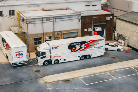 Tarmac Works 1/64 Mitsubishi Fuso Super Great TEAM MUGEN- TRUCK64
