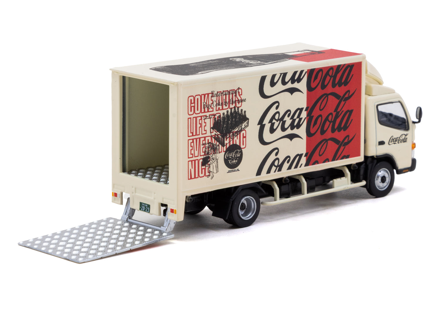 1/64 Mitsubishi Fuso Canter - Coca-Cola Box Truck - Tarmac Works TRUCK64