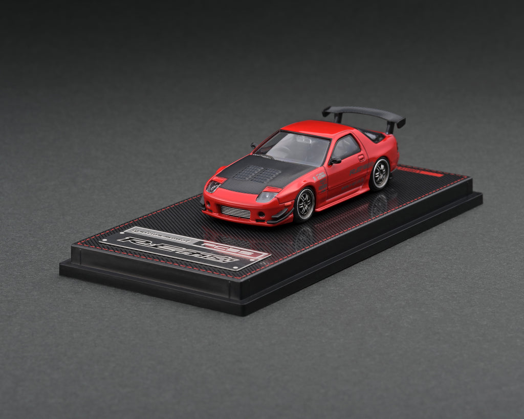 Ignition Model 1/64 Mazda RX-7 (FC3S) RE Amemiya Red Metallic