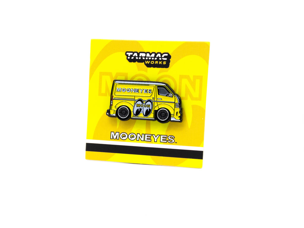 Tarmac Works X Leen Customs Toyota Hiace Widebody - Mooneyes Yellow Lapel Pin