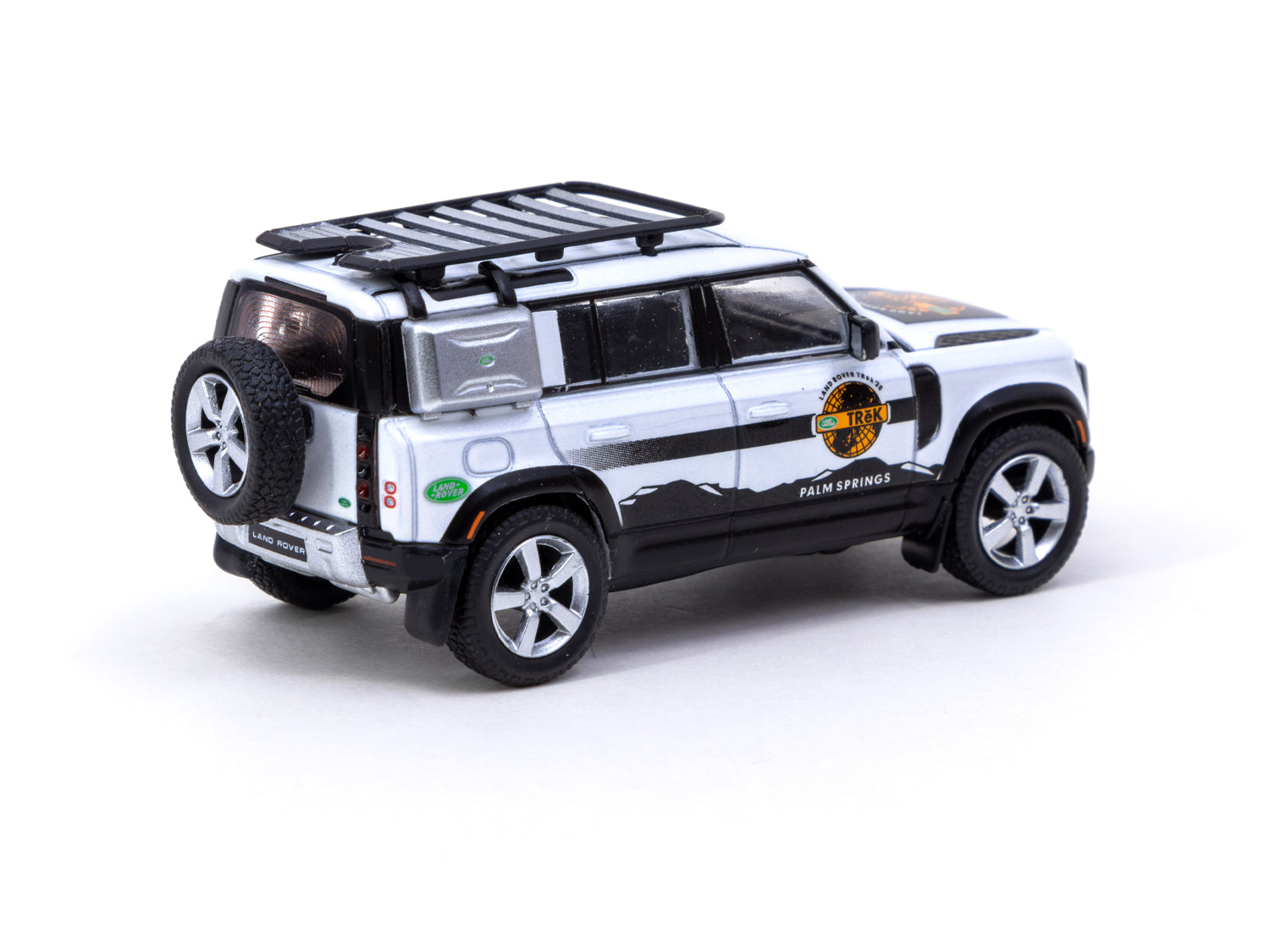 1/64 Land Rover Defender 110 TRēK Edition - Tarmac Works GLOBAL64